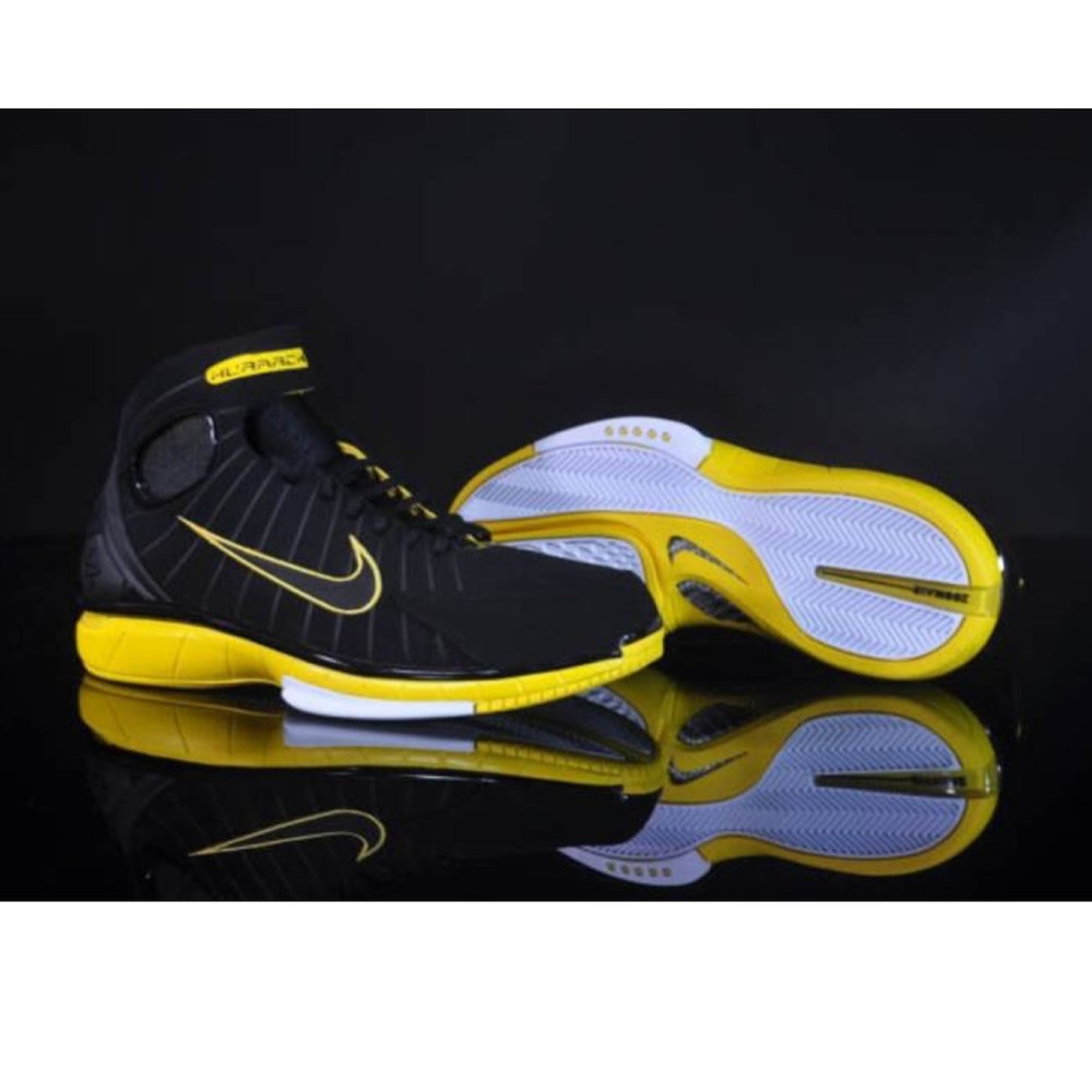 Nike Air Zoom Huarache 2K4 Black Maize Kobe Bryant